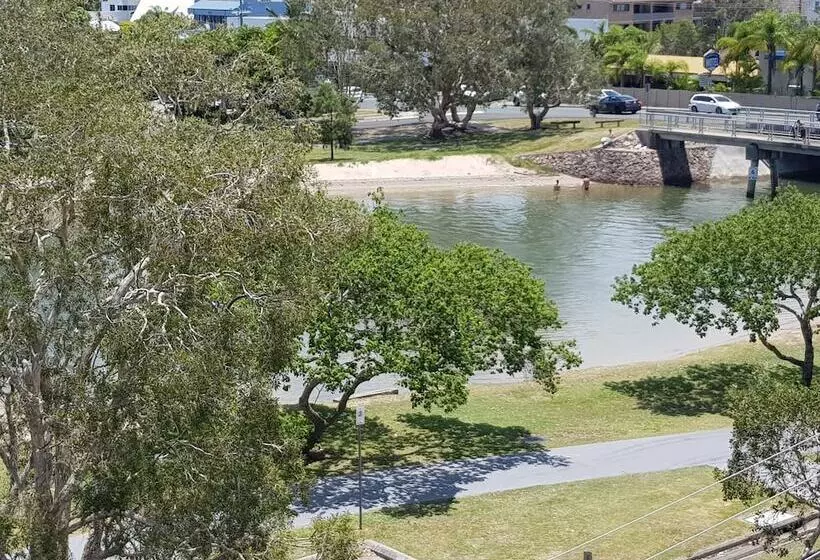 Excellsior Apartments