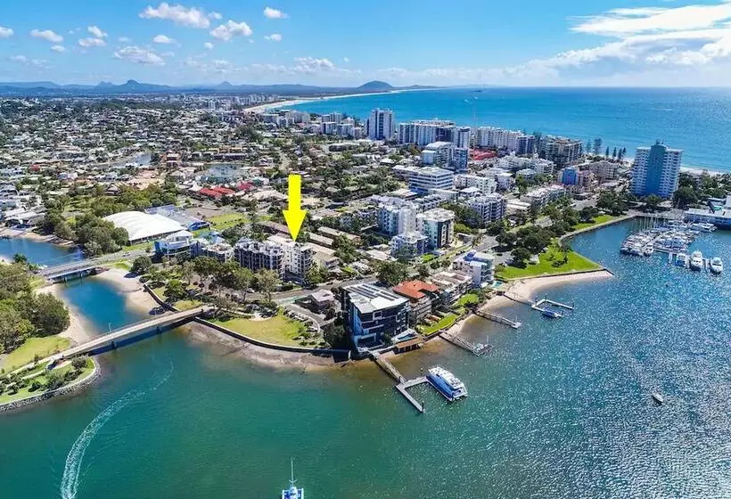 Excellsior Apartments