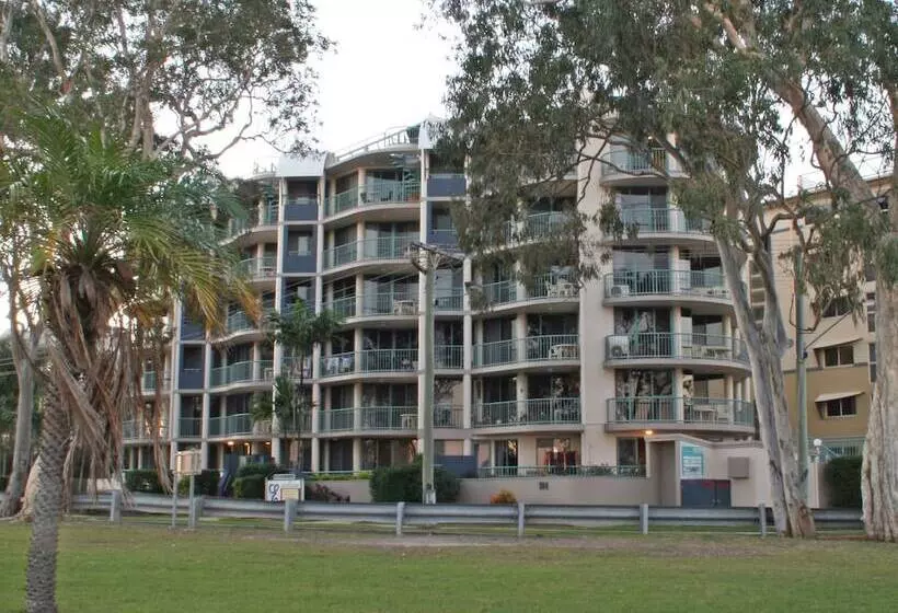 Excellsior Apartments