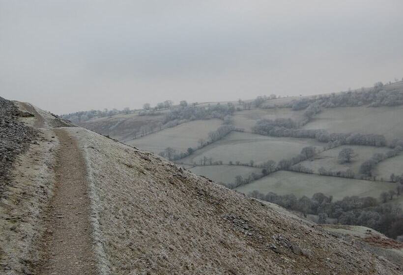 酒店 Britannia Inn