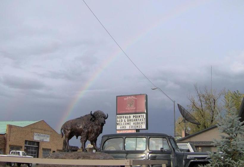 Otel Buffalo Pointe Inn