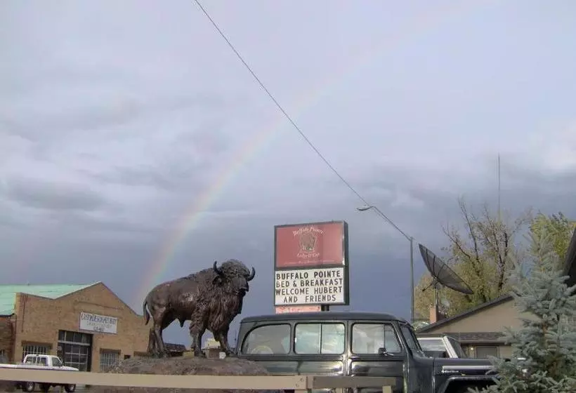 호텔 Buffalo Pointe Inn