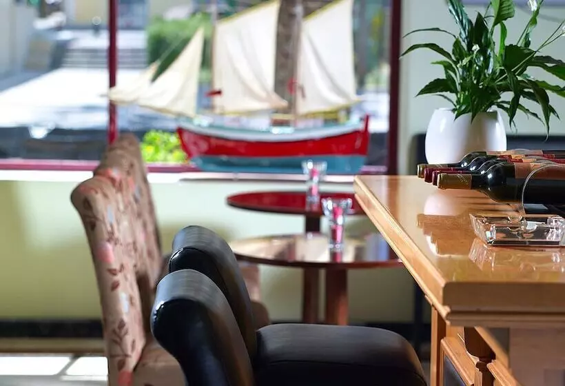 ホテル Latini Family