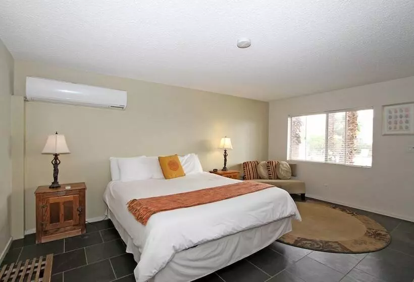 Отель Lido Palms Resort And Spa