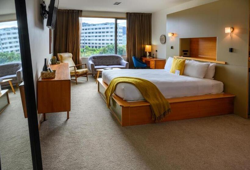 Отель Ohtel Wellington