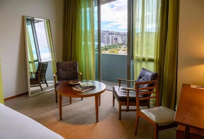 호텔 Ohtel Wellington