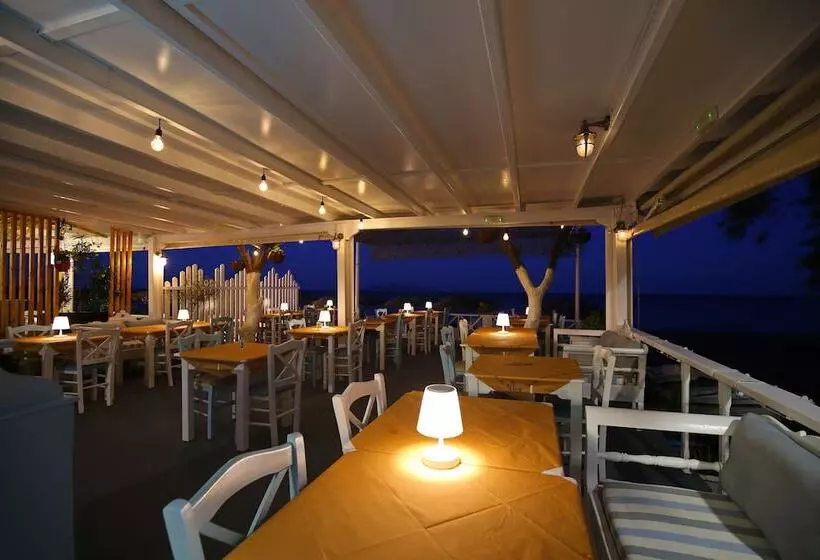 Hotelli Seaside Breeze