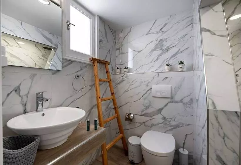 Hotelli Seaside Breeze