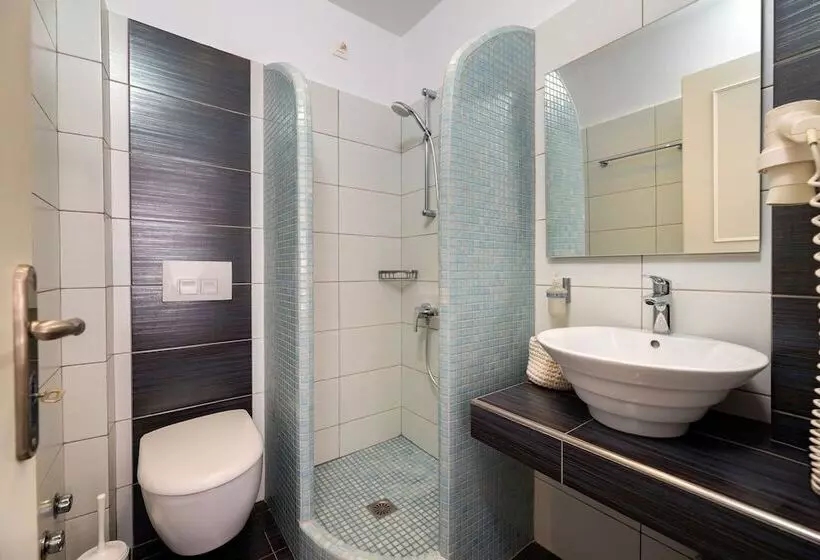 Hotelli Seaside Breeze