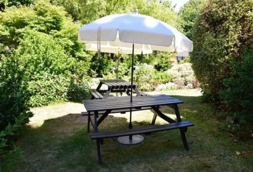 ホテル Somerton Lodge