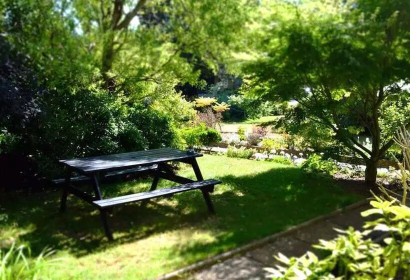 ホテル Somerton Lodge