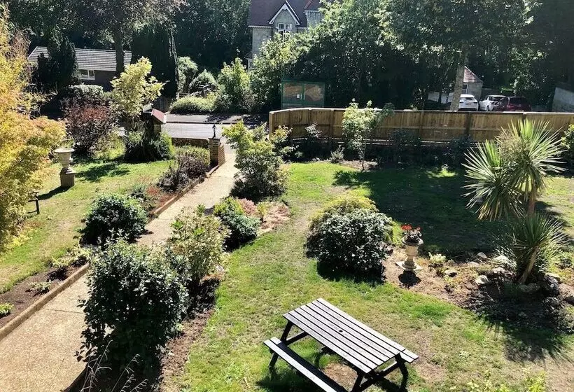 ホテル Somerton Lodge