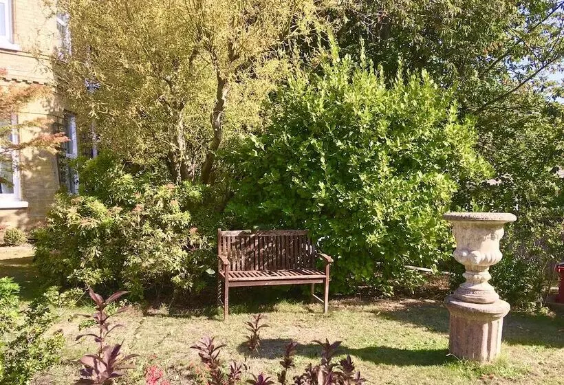 ホテル Somerton Lodge