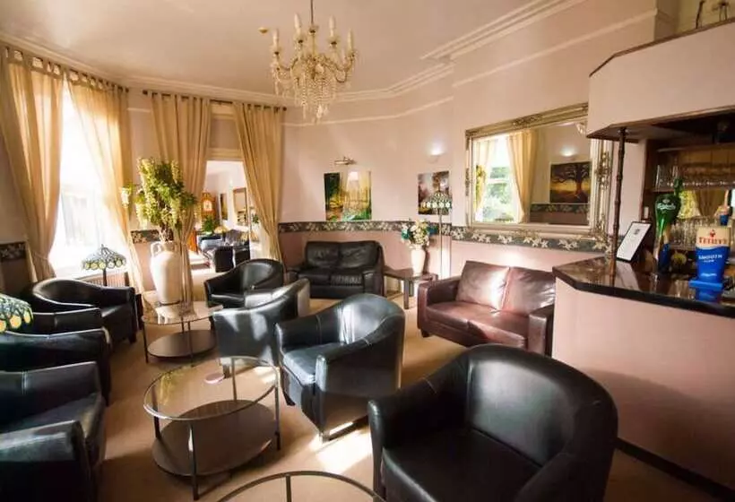 ホテル Somerton Lodge