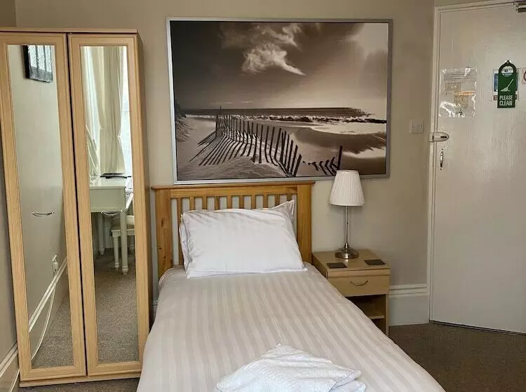 ホテル Somerton Lodge