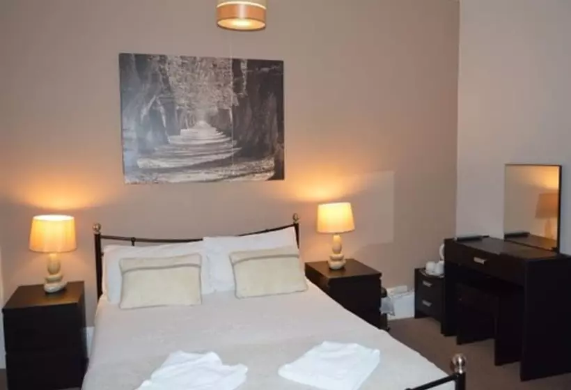 ホテル Somerton Lodge