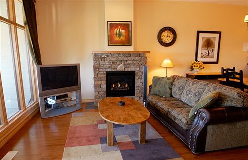 Hotel Sullivan Stone Lodge