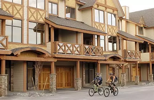 酒店 Sullivan Stone Lodge