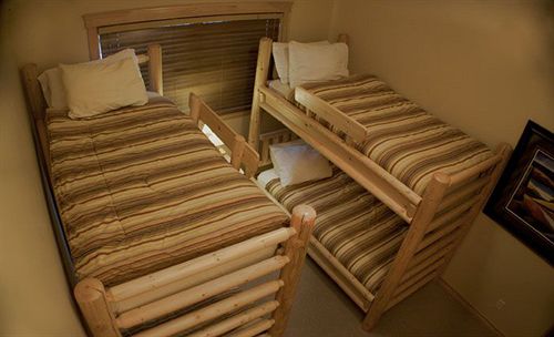 Hotel Sullivan Stone Lodge