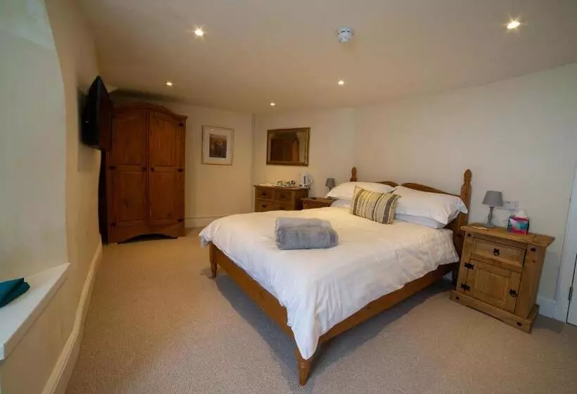 Отель The Anchor Inn