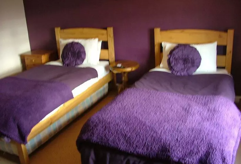 호텔 The Boat & Anchor Inn