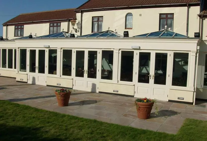 호텔 The Boat & Anchor Inn