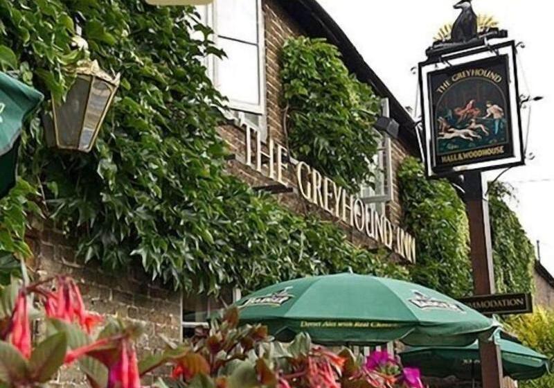 호텔 The Greyhound Inn Aldbury