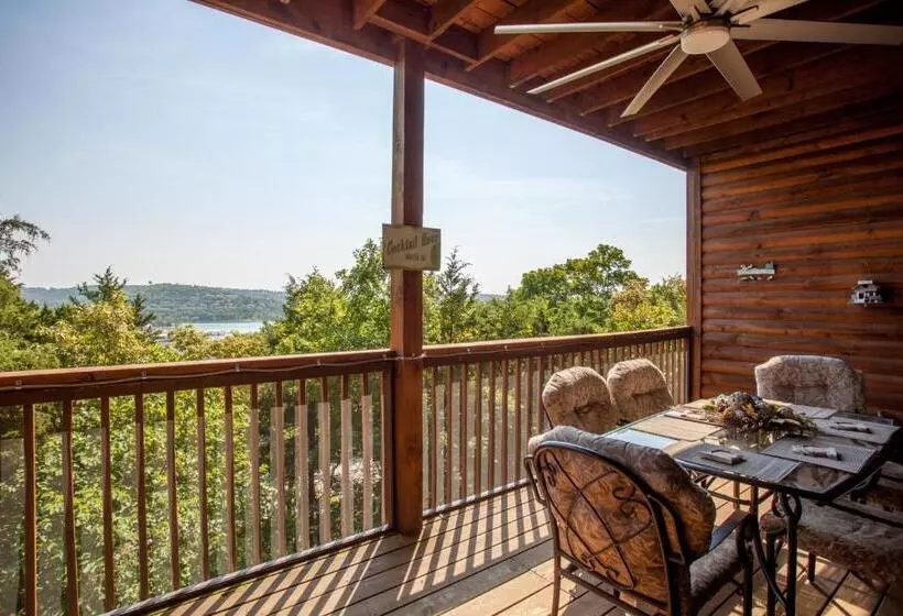 Hotelli The Village At Indian Point Resort