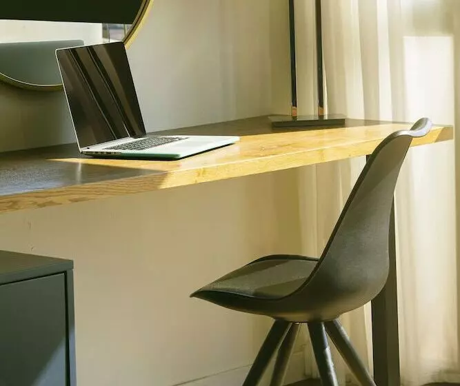 Marine Heights Suites