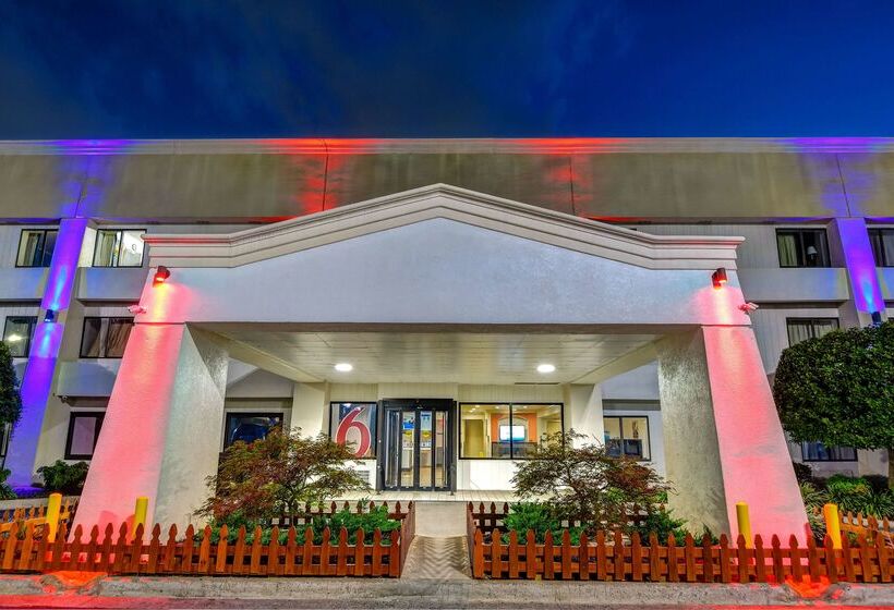 Motel 6 norcross, Ga