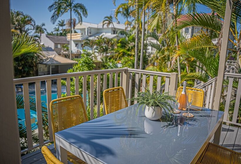 Noosa Outrigger Beach Resort