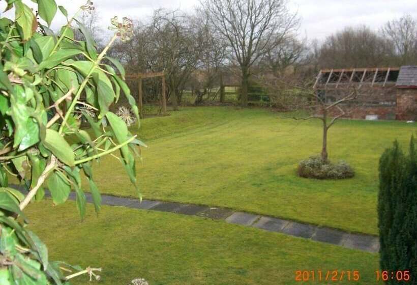 ペンション Ash Farm Country House