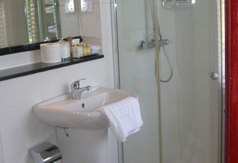 ペンション Ash Farm Country House