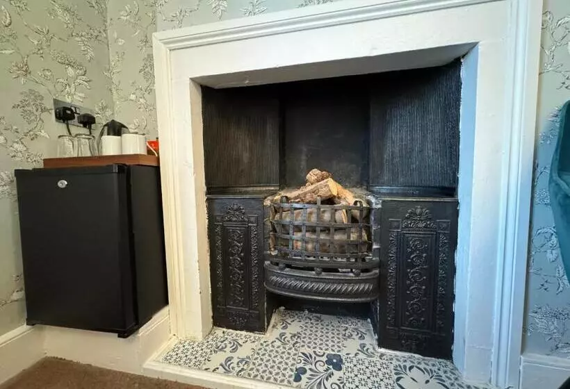 膳宿费 Brunswick House