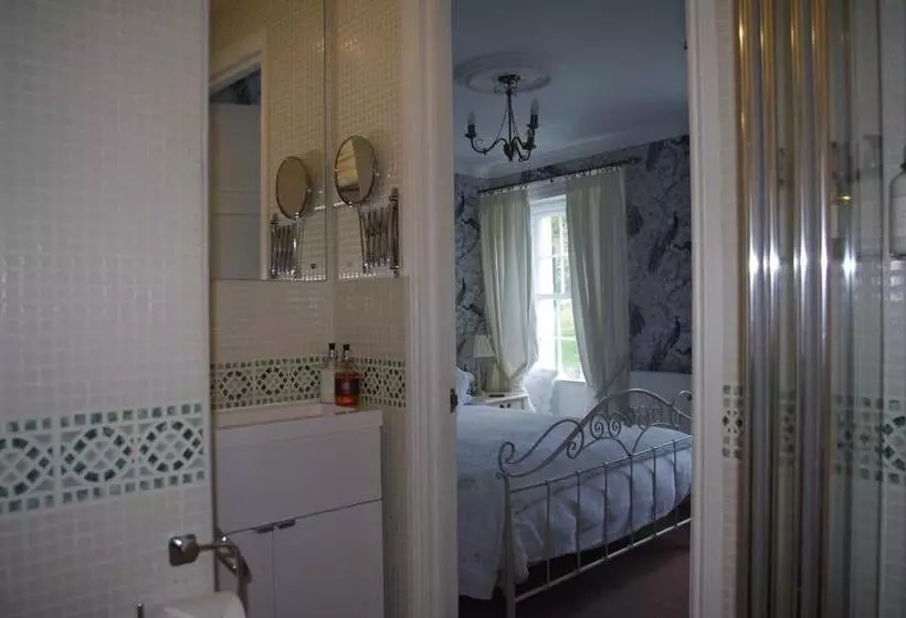 膳宿费 Brunswick House