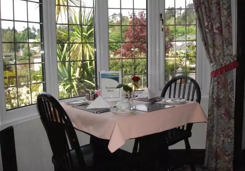 ペンション Burleigh House , A Cosy Retreat In Agatha Christie S Hometown