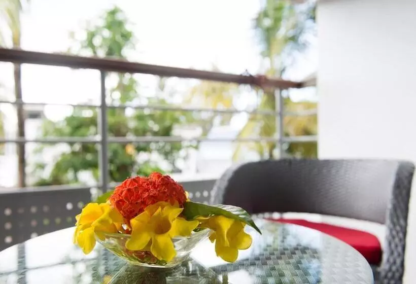 پانسیون La Tonnelle Guest House