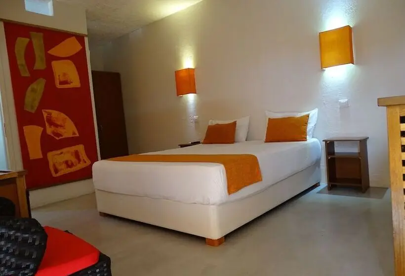 پانسیون La Tonnelle Guest House