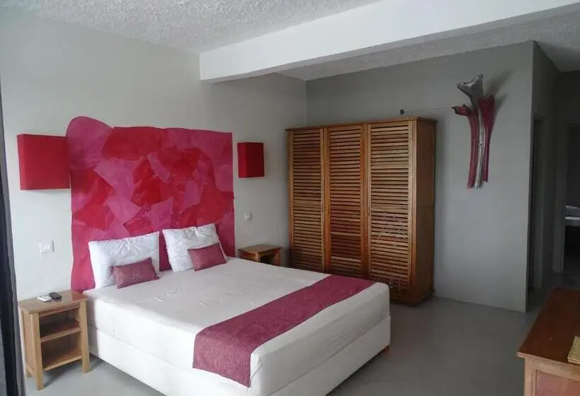 پانسیون La Tonnelle Guest House