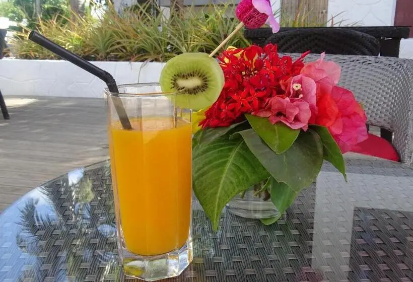 پانسیون La Tonnelle Guest House