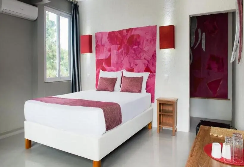 پانسیون La Tonnelle Guest House