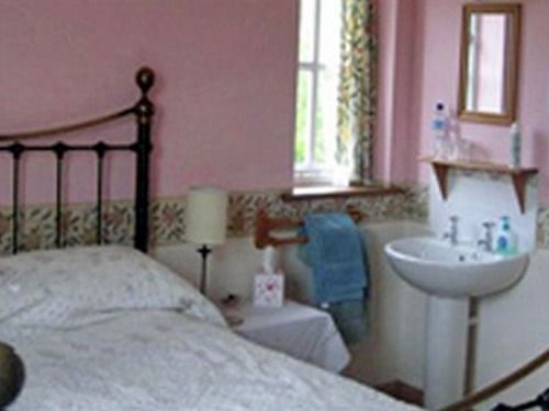 بنسيون Old Wills Farm