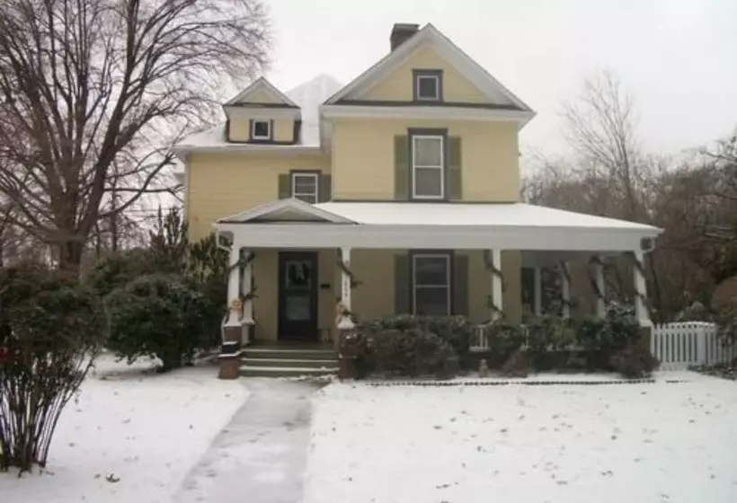 The Dailey Renewal Retreat B & B