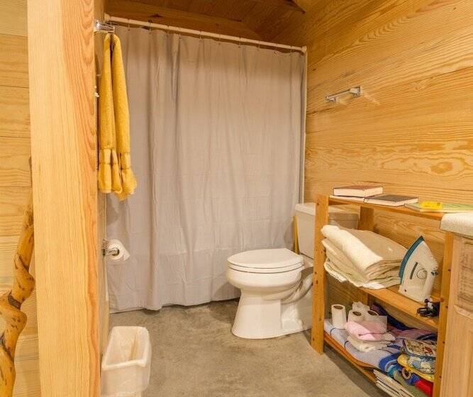 The Dailey Renewal Retreat B & B