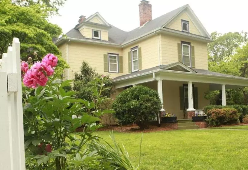 The Dailey Renewal Retreat B & B