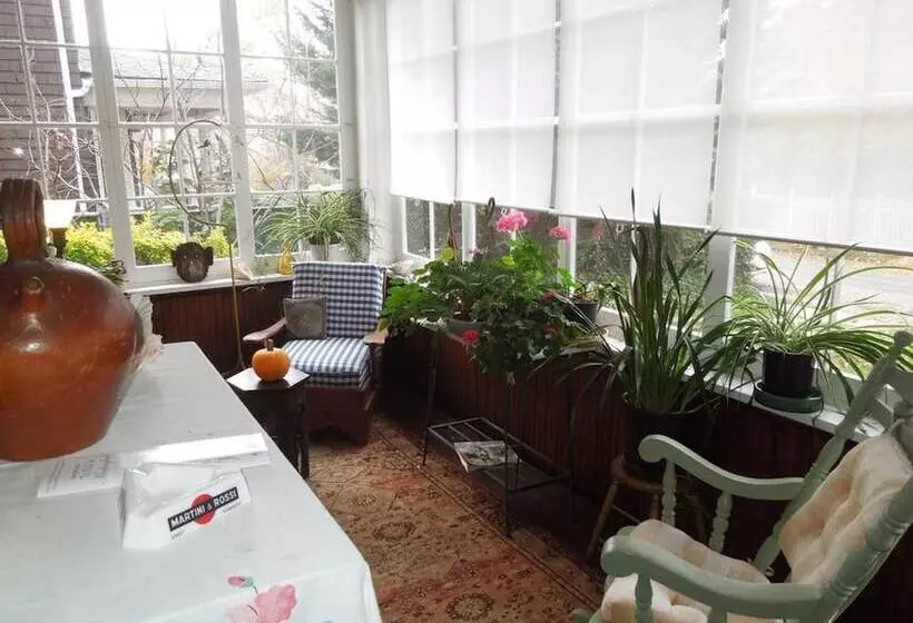 Victorian Bed & Breakfast