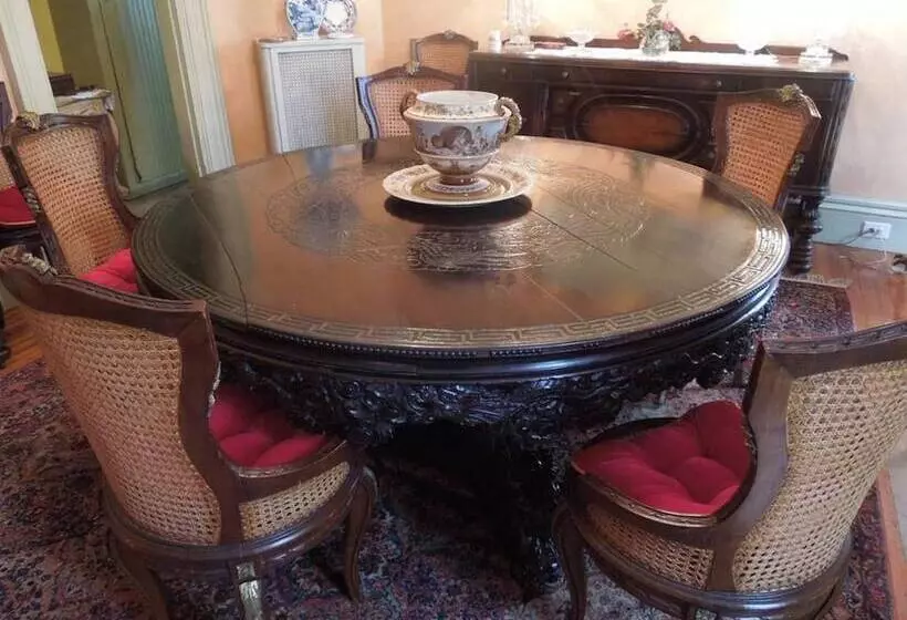 Victorian Bed & Breakfast