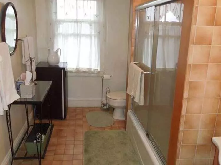 Victorian Bed & Breakfast