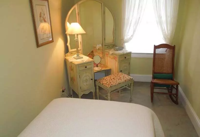 Victorian Bed & Breakfast