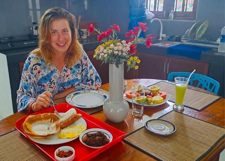 ベッドアンドブレックファースト Happy Villa